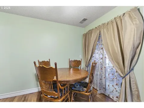 4015 SE 171st Avenue Portland OR 97236