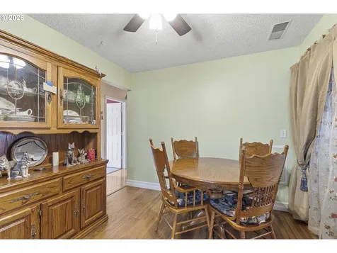4015 SE 171st Avenue Portland OR 97236