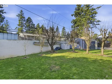 4015 SE 171st Avenue Portland OR 97236