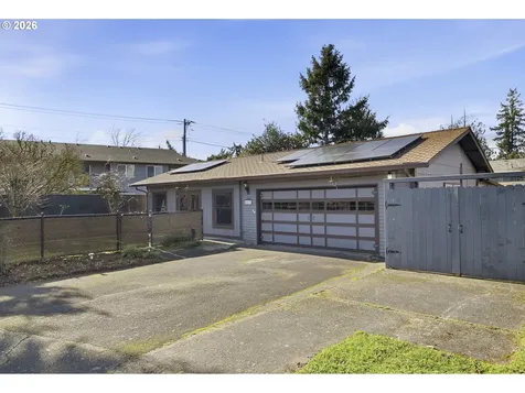 4015 SE 171st Avenue Portland OR 97236