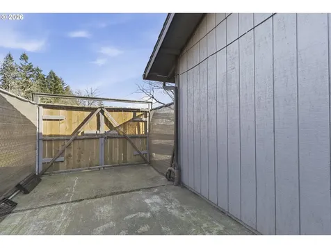 4015 SE 171st Avenue Portland OR 97236