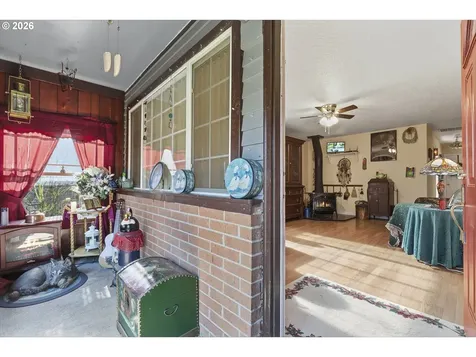 4015 SE 171st Avenue Portland OR 97236