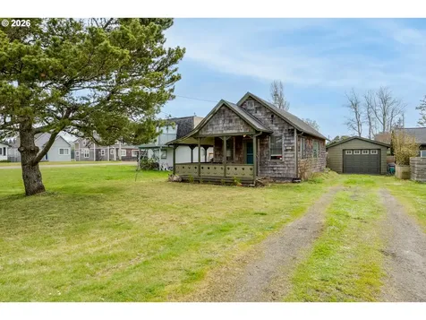 209 5th Street NE Long Beach WA 98631