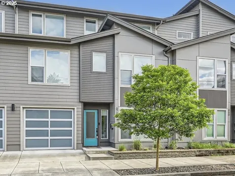 670 NE Webster Street Portland OR 97211