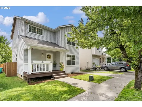 8253 N Bliss Street Portland OR 97203