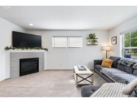 8253 N Bliss Street Portland OR 97203