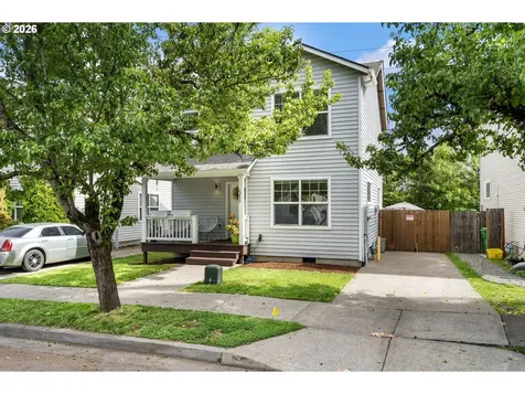 8253 N Bliss Street Portland OR 97203
