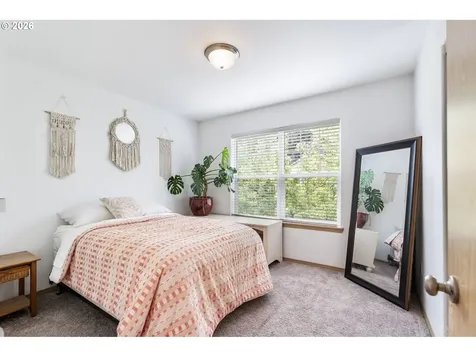 8253 N Bliss Street Portland OR 97203