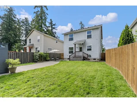 8253 N Bliss Street Portland OR 97203