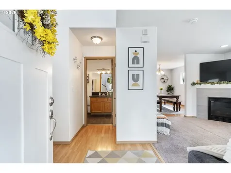 8253 N Bliss Street Portland OR 97203