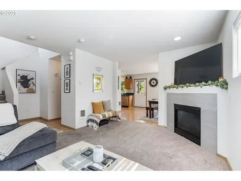8253 N Bliss Street Portland OR 97203