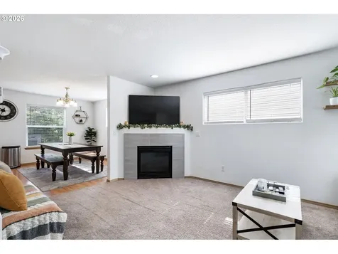 8253 N Bliss Street Portland OR 97203