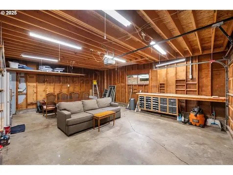6020 SW Florida Street Portland OR 97219