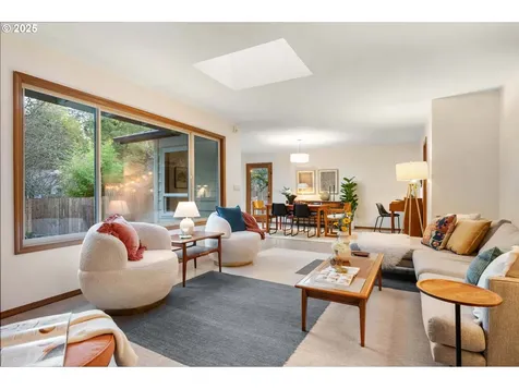 6020 SW Florida Street Portland OR 97219