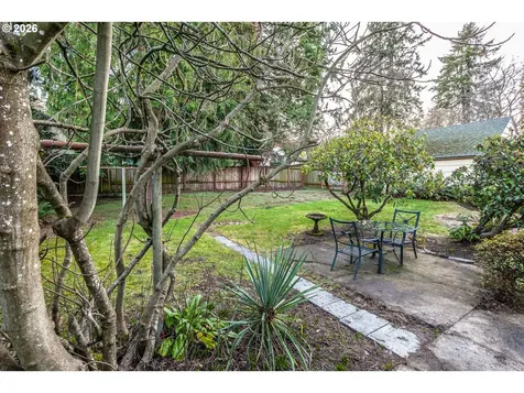 9436 NE Prescott Street Portland OR 97220