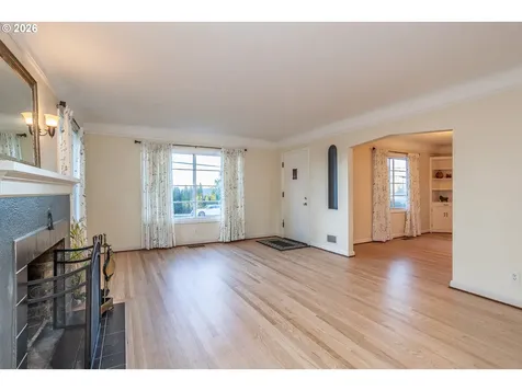 9436 NE Prescott Street Portland OR 97220