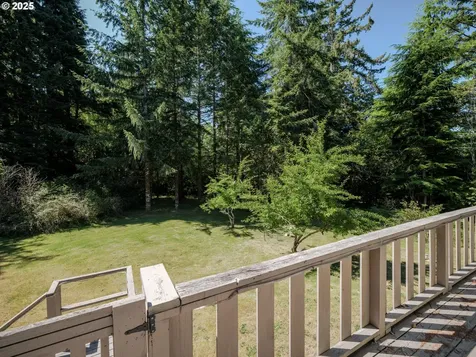 40440 Old Highway 30 Astoria OR 97103