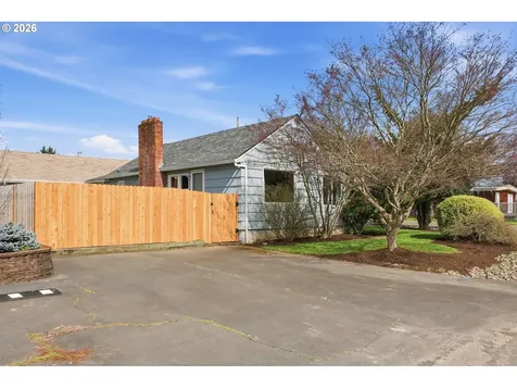 896 5th Street Lafayette OR 97127