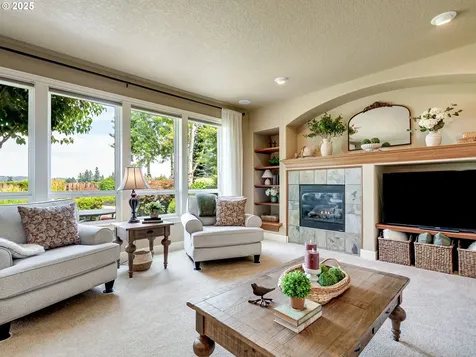 1600 S Redwood Street Canby OR 97013