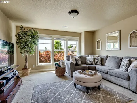 1600 S Redwood Street Canby OR 97013
