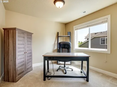 1600 S Redwood Street Canby OR 97013
