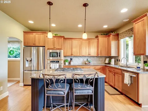 1600 S Redwood Street Canby OR 97013