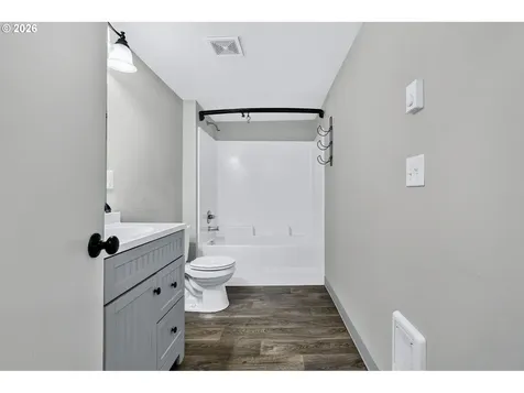 28605 NE Reilly Road Camas WA 98607