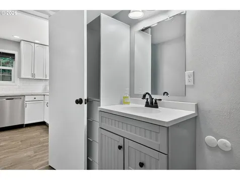 28605 NE Reilly Road Camas WA 98607