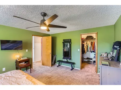 6807 SW 180th Avenue Beaverton OR 97007