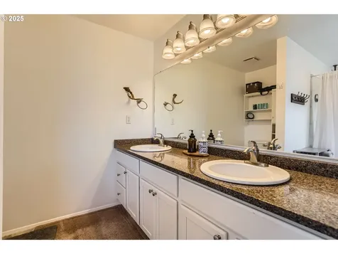 6807 SW 180th Avenue Beaverton OR 97007