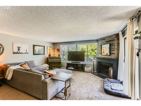 6807 SW 180th Avenue Beaverton OR 97007