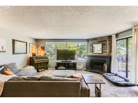 6807 SW 180th Avenue Beaverton OR 97007
