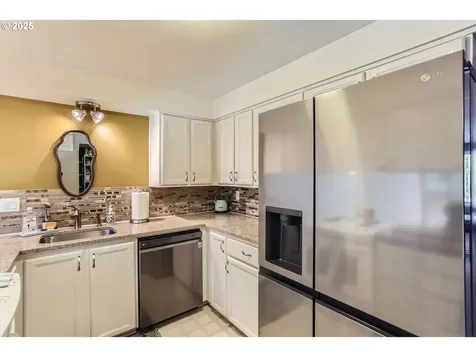 6807 SW 180th Avenue Beaverton OR 97007