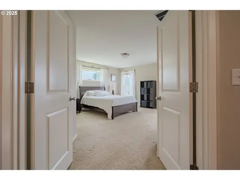 16103 NE 102nd Way Vancouver WA 98682