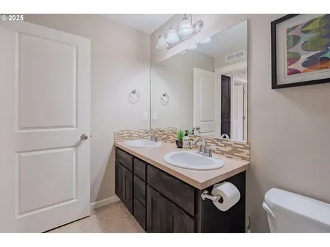 16103 NE 102nd Way Vancouver WA 98682