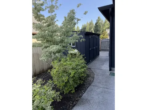16103 NE 102nd Way Vancouver WA 98682