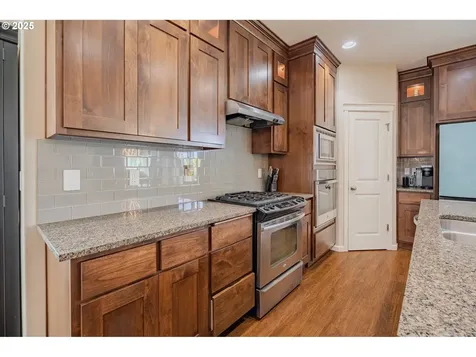 16103 NE 102nd Way Vancouver WA 98682