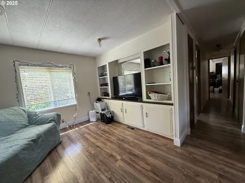 17813 Aqua Vista Lane Brookings OR 97415