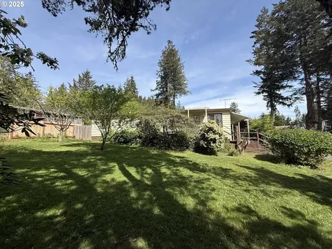 17813 Aqua Vista Lane Brookings OR 97415