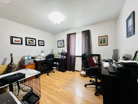 1814 SW 45th Street Pendleton OR 97801
