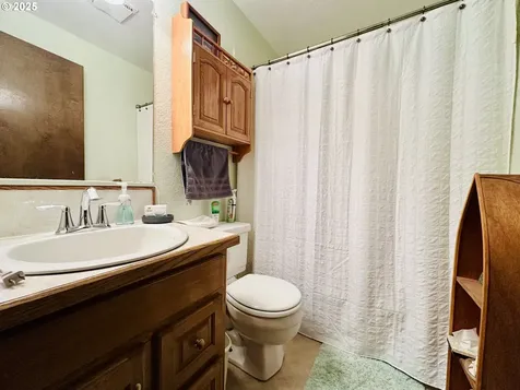 1814 SW 45th Street Pendleton OR 97801