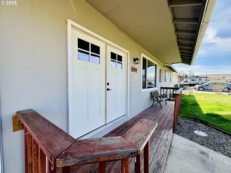 1814 SW 45th Street Pendleton OR 97801