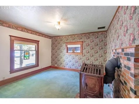 1119 Ash Street Brownsville OR 97327