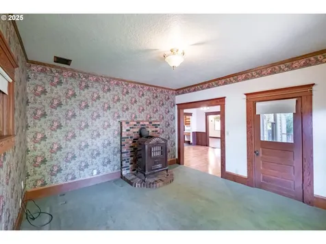 1119 Ash Street Brownsville OR 97327