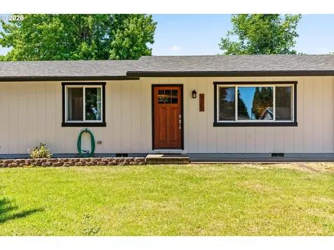 125 Crona Street Junction City OR 97448