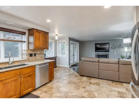 19585 Glenview Court Oregon City OR 97045