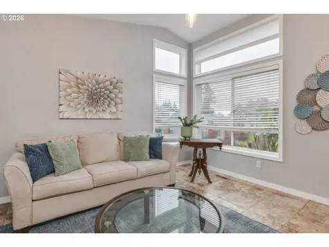 19585 Glenview Court Oregon City OR 97045