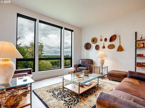 522 NE Province Drive Camas WA 98607
