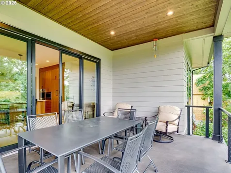 522 NE Province Drive Camas WA 98607