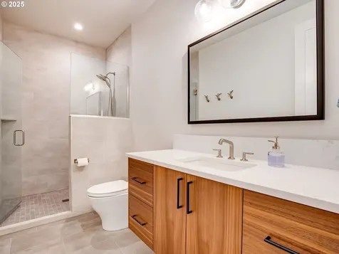 522 NE Province Drive Camas WA 98607